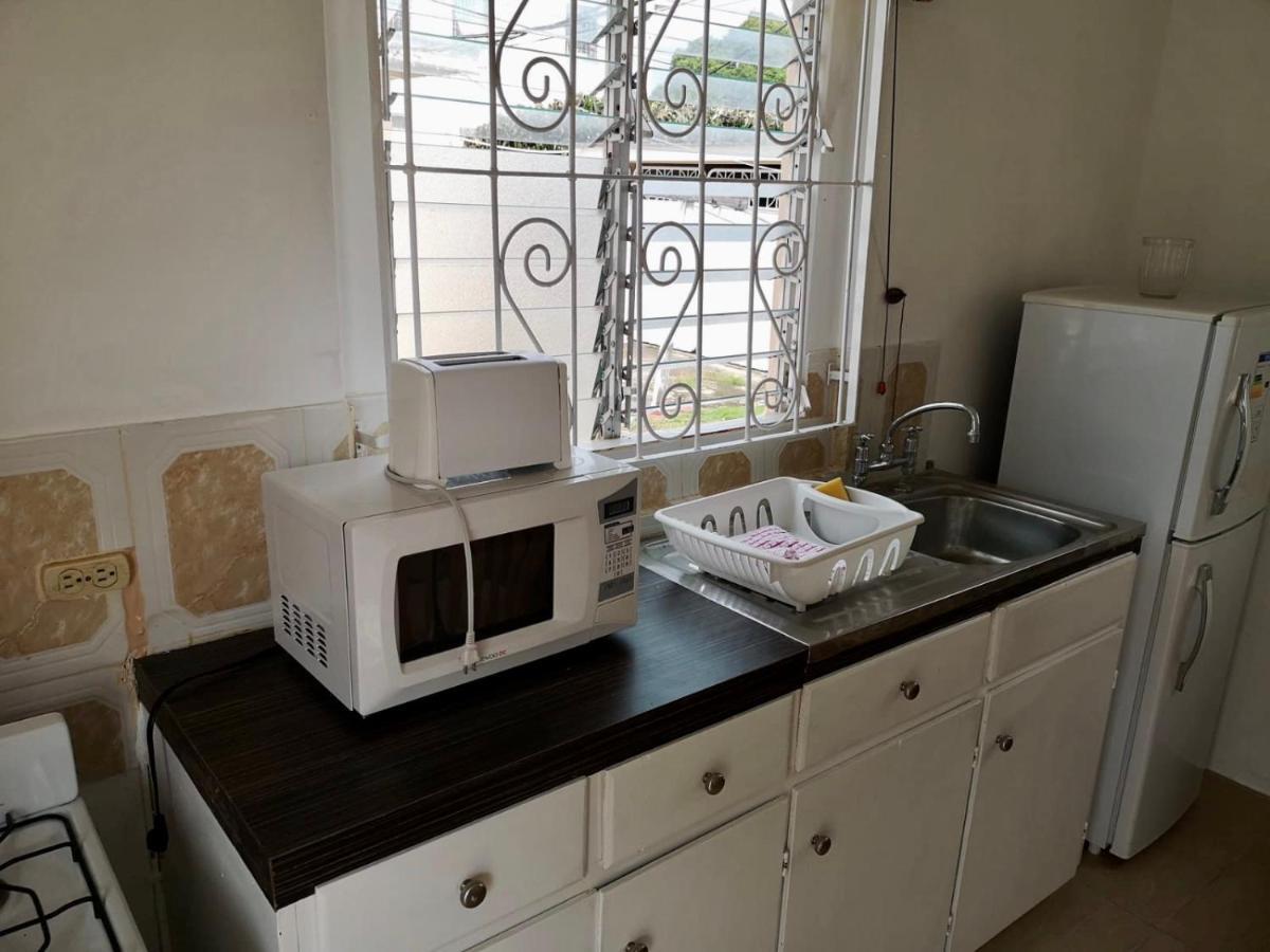 Ventnor House Apartments Bridgetown Esterno foto