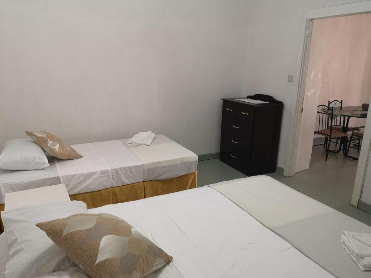 Ventnor House Apartments Bridgetown Esterno foto
