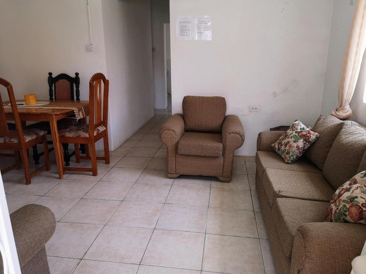 Ventnor House Apartments Bridgetown Esterno foto